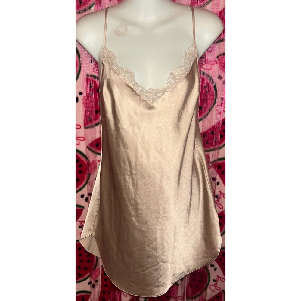 💛 Victoria's Secret Satin Chemise